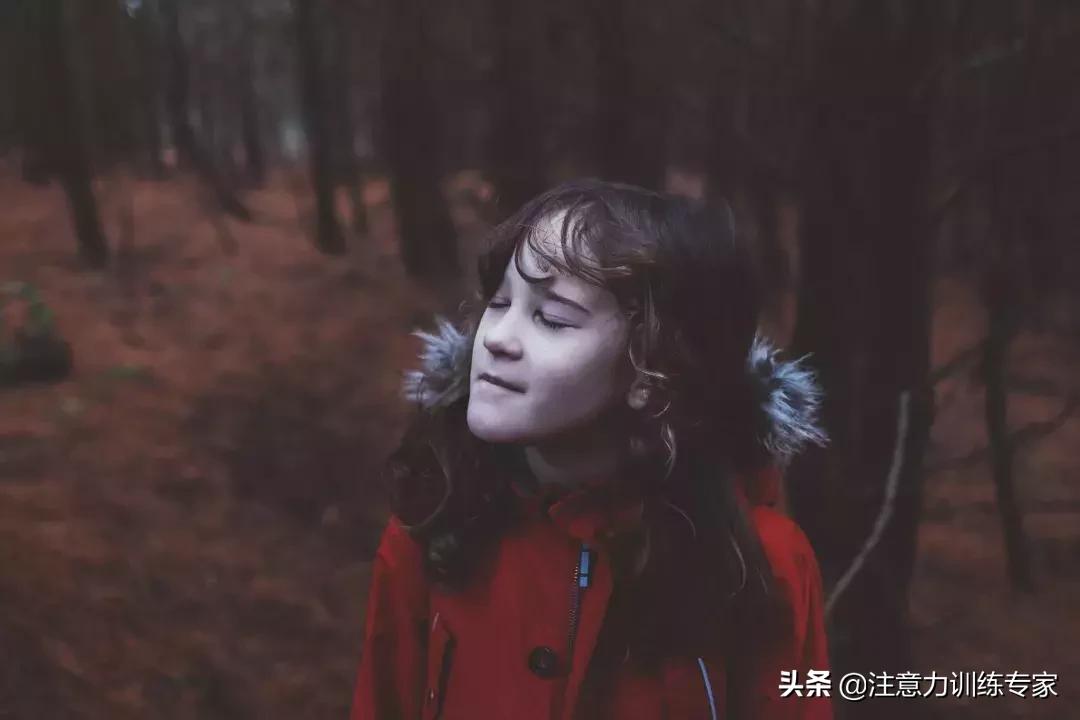 孩子做作业不思考不专心,小孩做作业不爱动脑