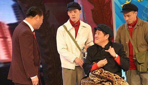 赵本山范伟18年后重回《刘老根》：相逢一抱泯恩仇