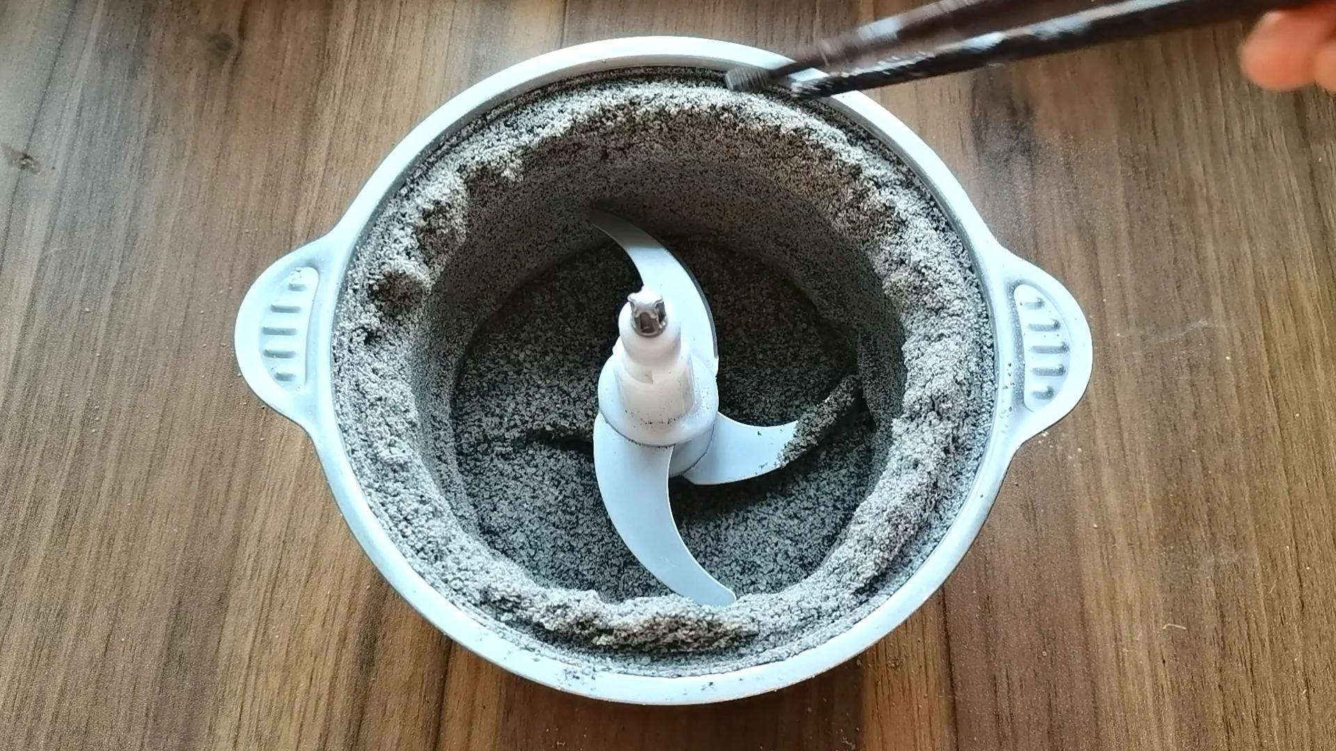 营养早餐冲泡芝麻糊,自制芝麻糊粉怎么吃不伤胃