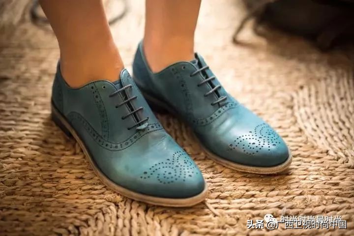 牛津鞋叫啥,牛津鞋时尚百搭又文艺