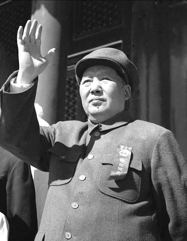 毛*东泽**主席如何看待人类和地球的消亡？