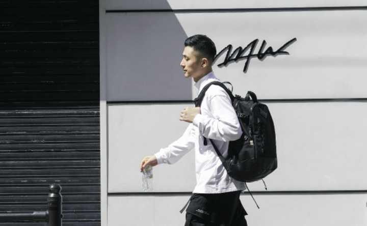 男装适合年轻人的品牌,jpthome男装属于什么品牌