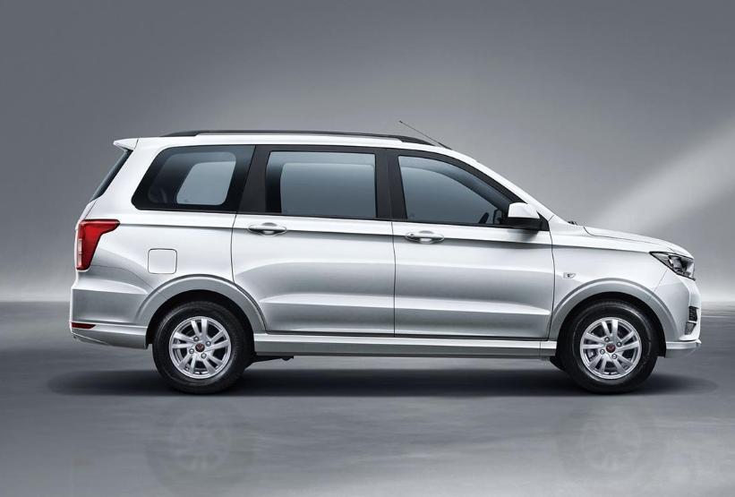 秋名山车神五菱宏光爆改,秋名山五菱神车