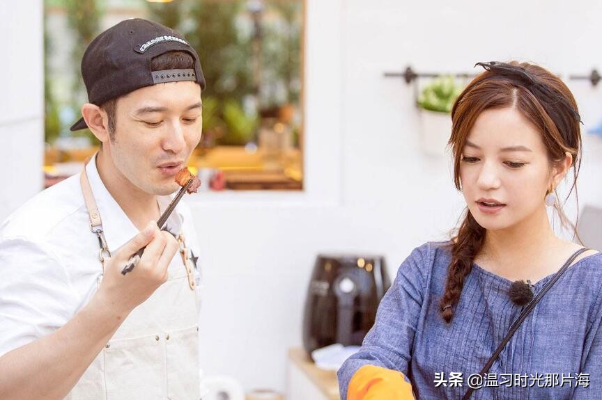 赵薇的男闺蜜是谁,赵薇和男友唱歌