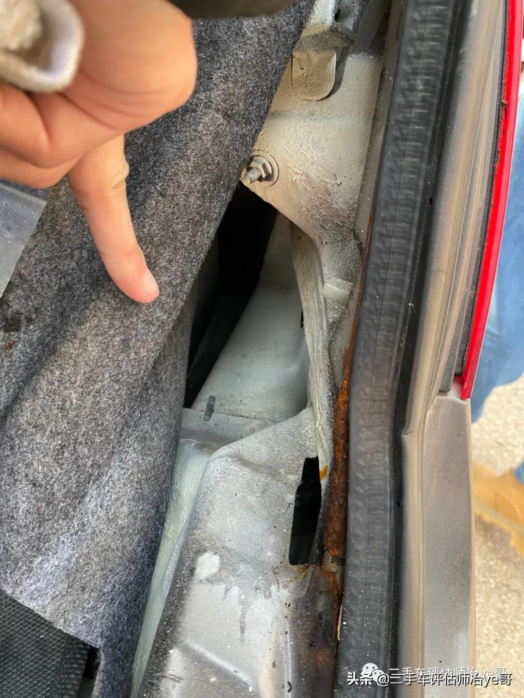 日产阳光老款碰撞测试,2016年日产阳光碰撞测试