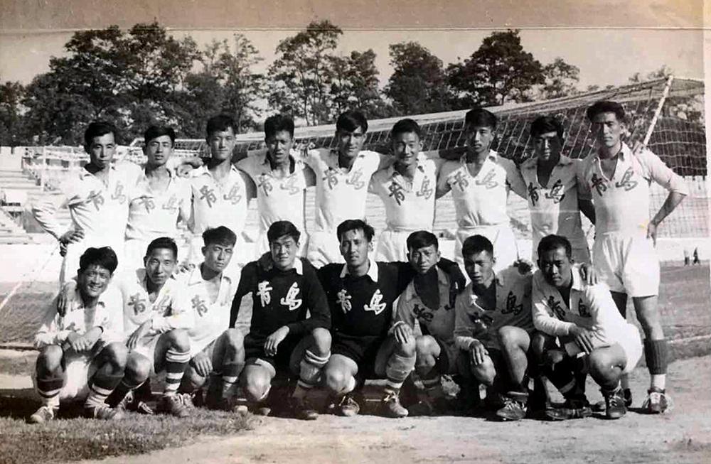 柳望,一支海军企业足球队的兴衰