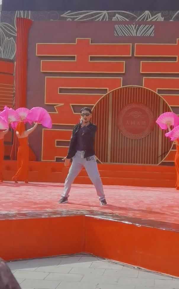 从爆红到无人问津的歌手,从火到无人问津的明星