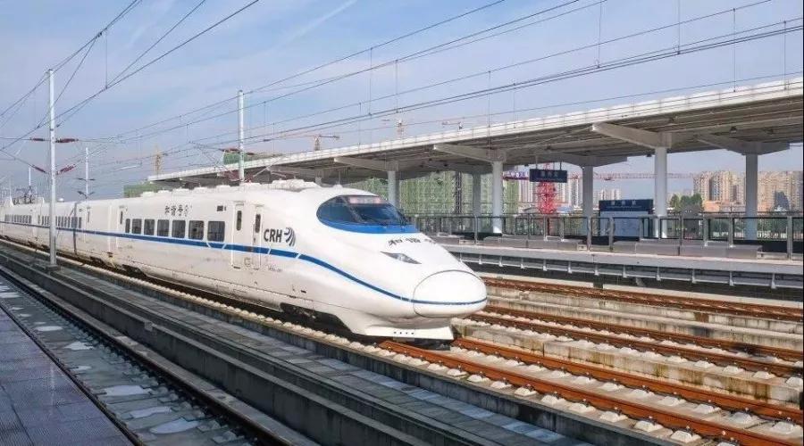 交通大爆发！“铁公机水”路路通，耍四川安逸的hin~