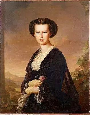 有没有喜欢古钱币的,很喜欢的纪念币