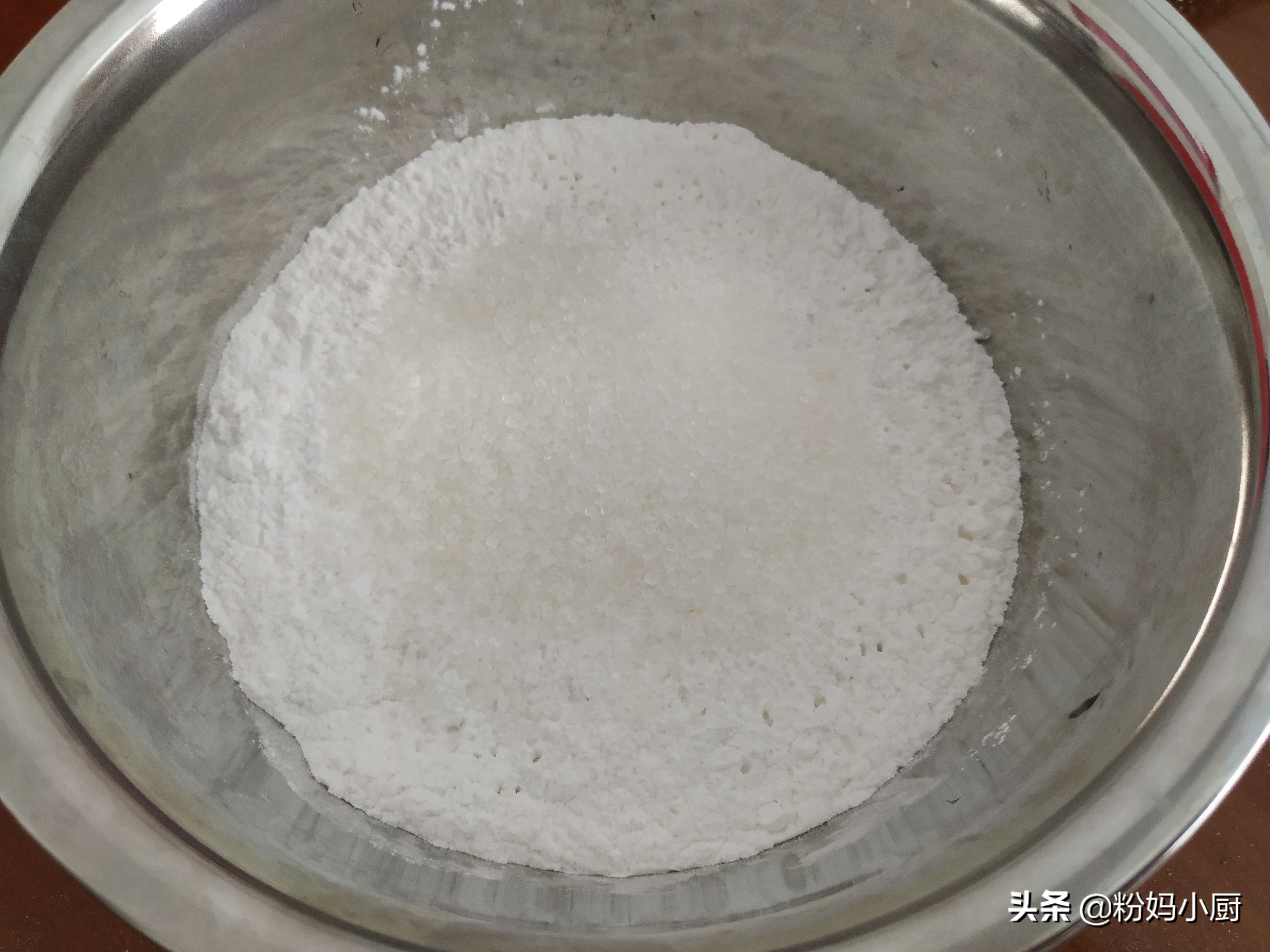 糯米粉粘米粉混合后蒸米皮,芥菜糯米粉和粘米粉怎样蒸成团子