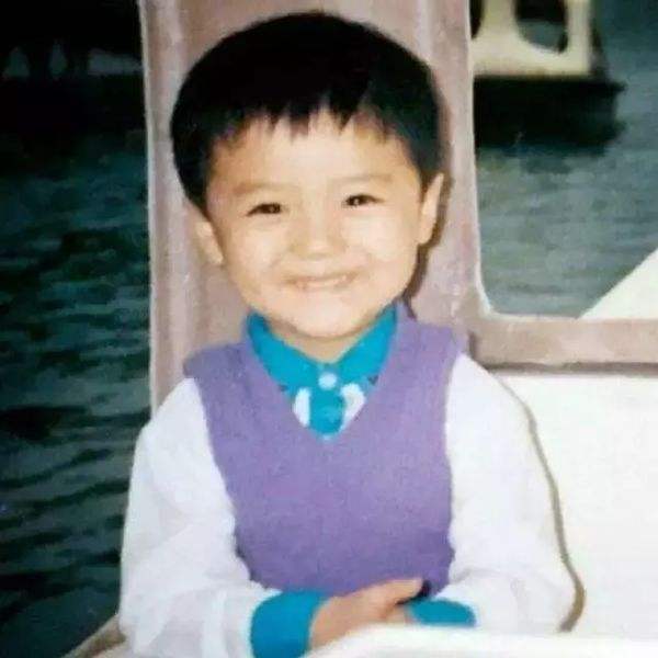 鹿晗演戏辛苦,鹿晗做练习生训练痛苦时视频