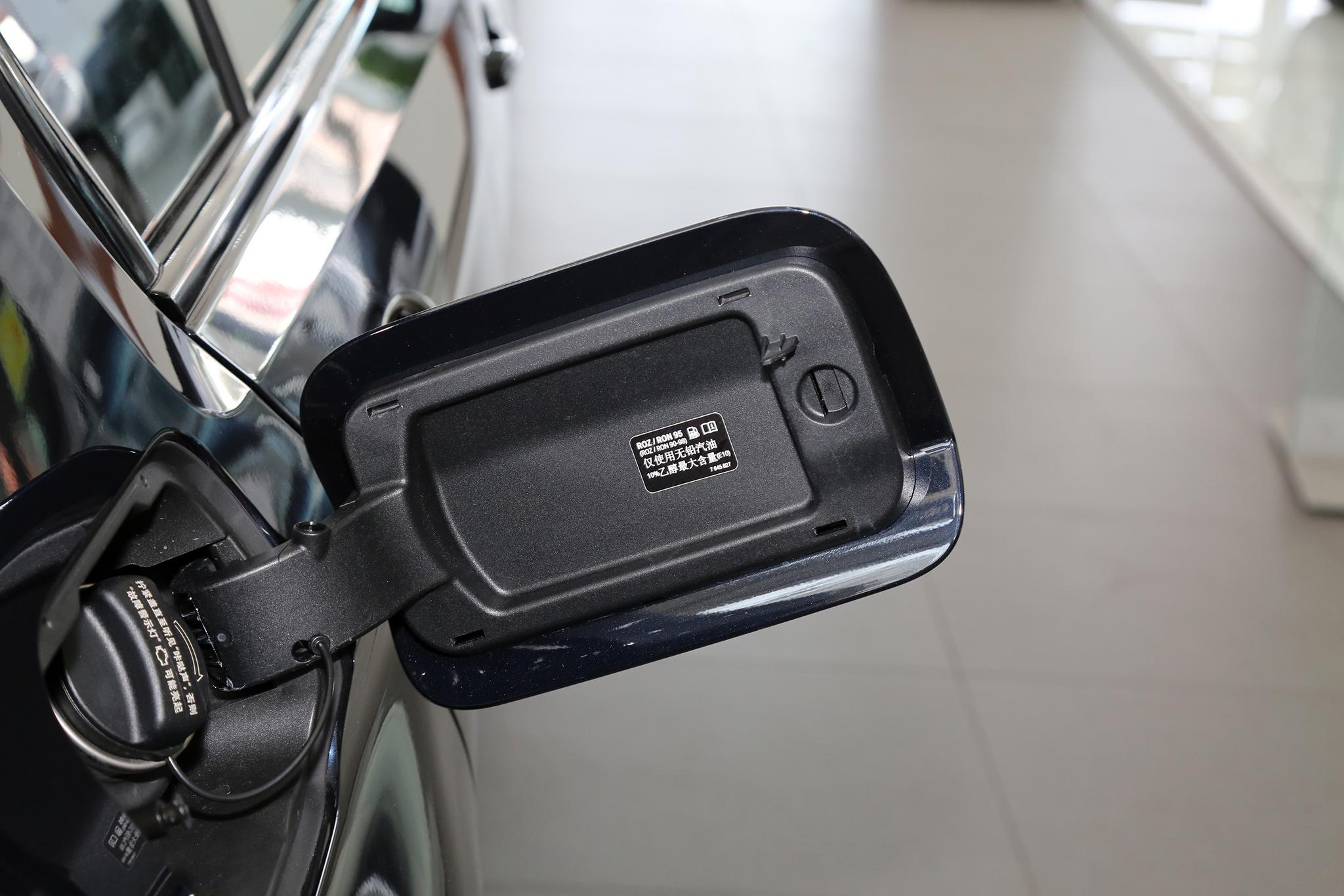 宝马5系油箱盖打不开怎么办,宝马5系油箱盖打不开原因