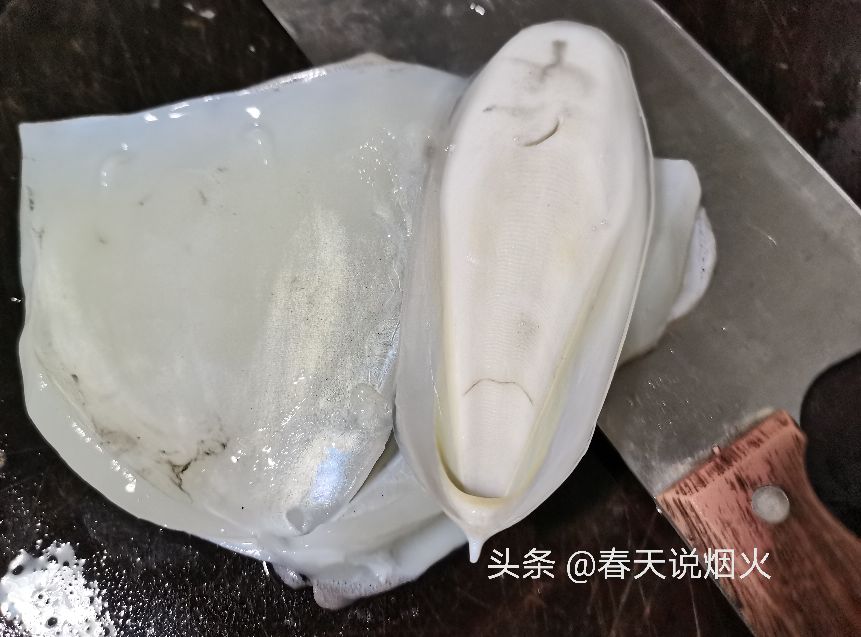 墨鱼炒什么配菜好吃又简单,墨鱼炒什么菜最好吃