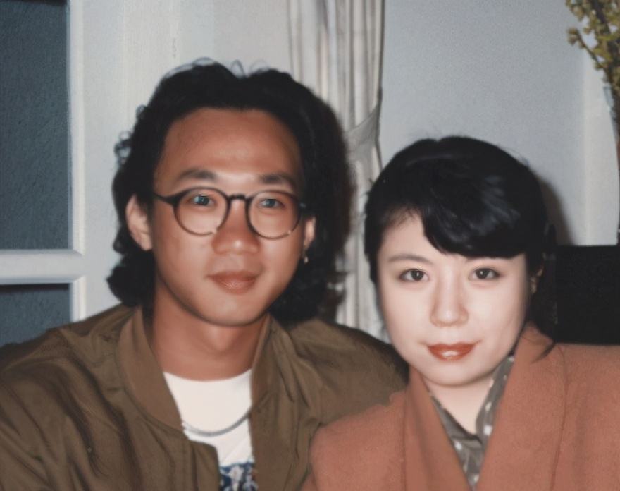 黄家驹低谷时期的灰色轨迹,黄家驹早期辛酸史