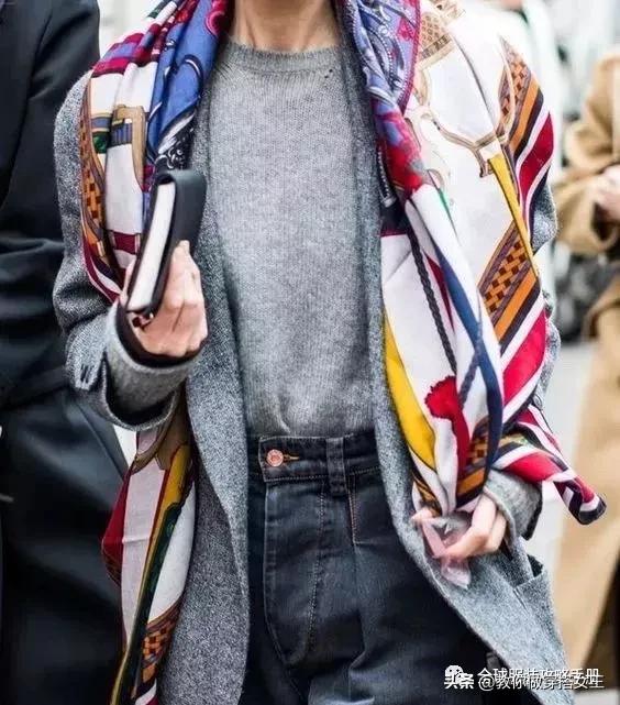长丝巾春天的各种系法,丝巾怎么系才好看冬季女装
