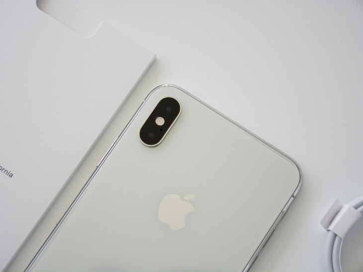 二手iphone白色和黑色哪个保值,二手苹果手机值不值钱主要看什么