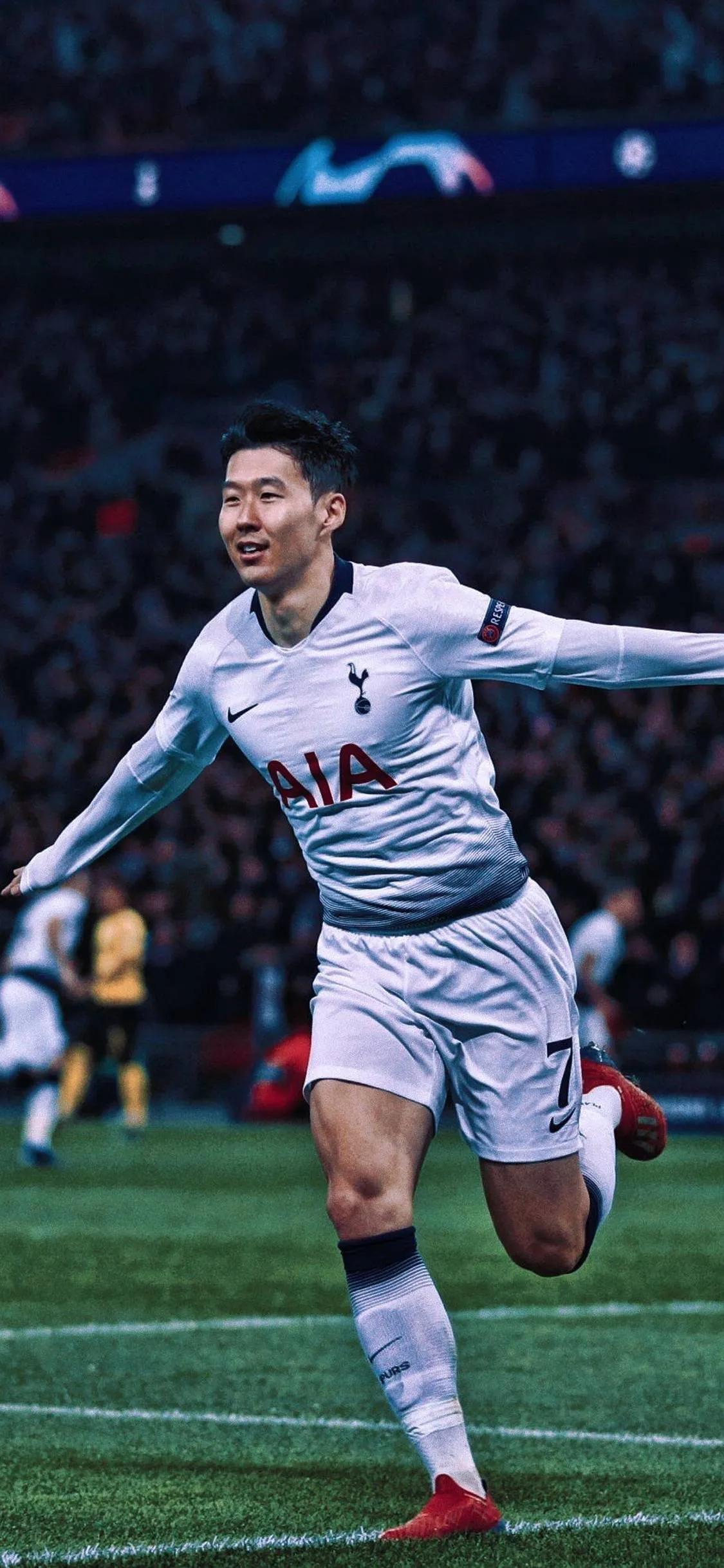 目前亚洲最强的球员,现在最强前锋排名