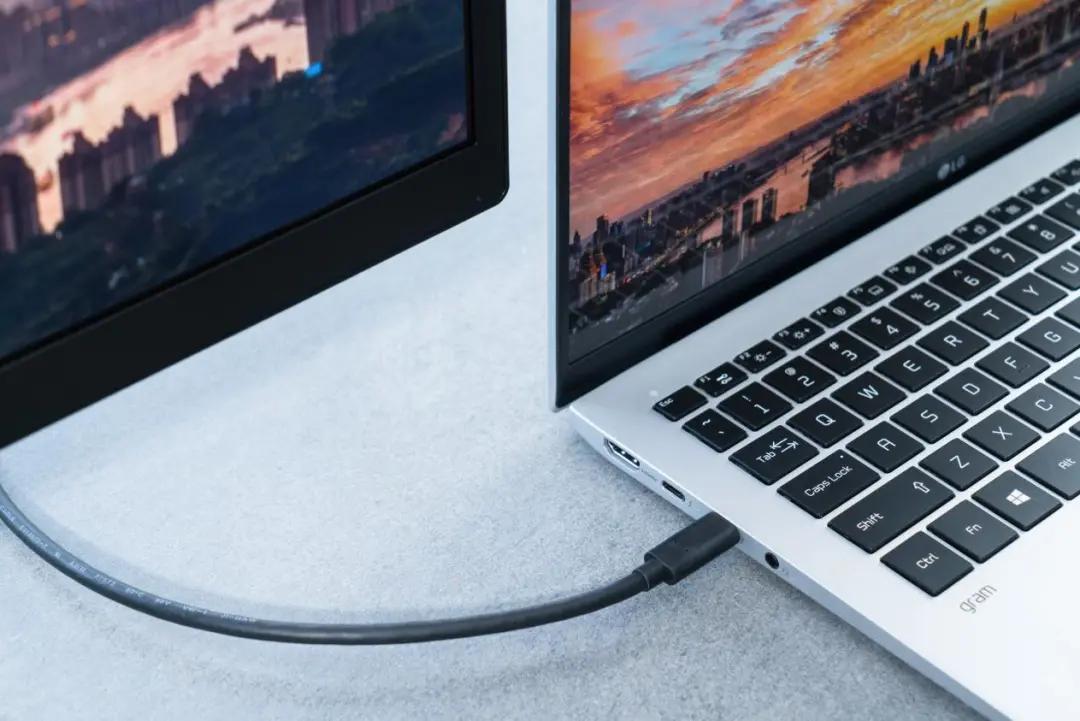 专业显示器24寸1080p,lg32gp83b显示器评测