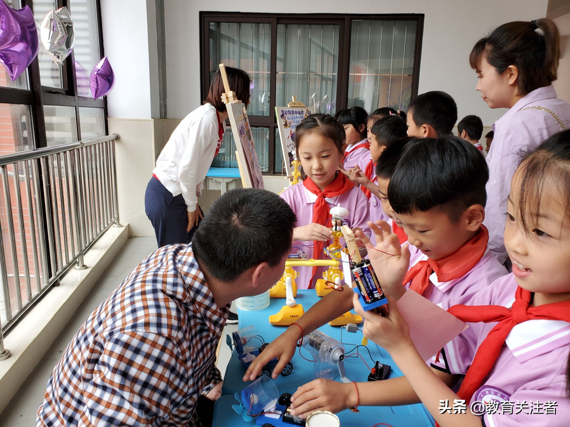 真知真学真成长—建设路小学隆重举行“暖记忆”课程嘉年华活动