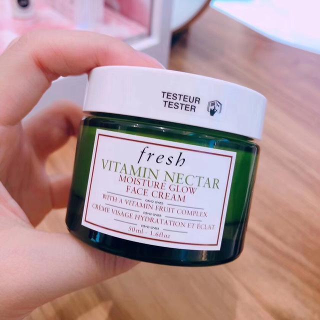 18岁面霜推荐排行榜第一名,修护紧致提拉滋润保湿好用的面霜