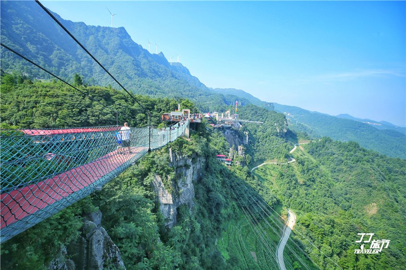 重庆神奇的地方有哪些,为什么重庆称为网红城市