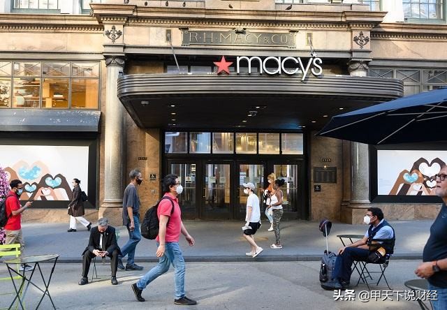 经济下行的口红效应,口红效应:低价消费的经济轮回