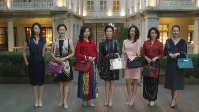 香奈儿限购,香奈儿包包涨价尝到恶果