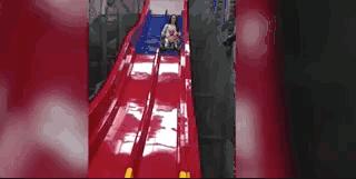 孩子在滑滑梯头朝下滑导致骨折,小孩玩滑梯骨折了怎么办