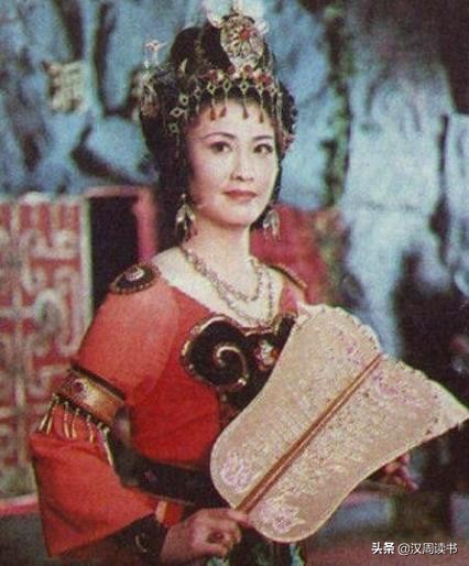 梦幻西游锦襕袈裟和九环锡杖片段,唐僧为什么偷九环锡杖