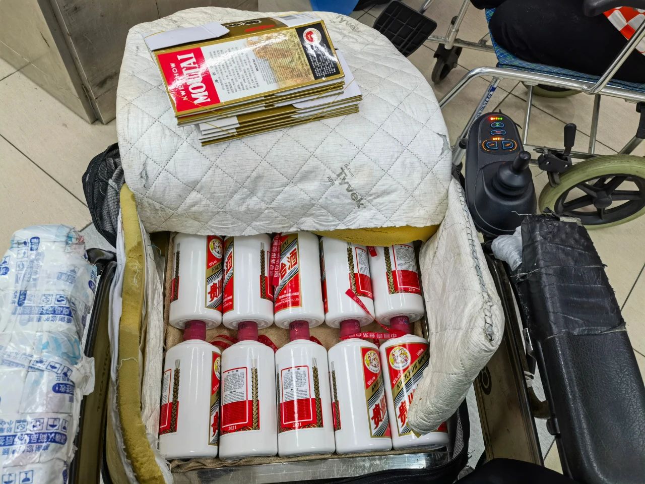 每人可以带多少瓶酒入境,个人携带酒数量