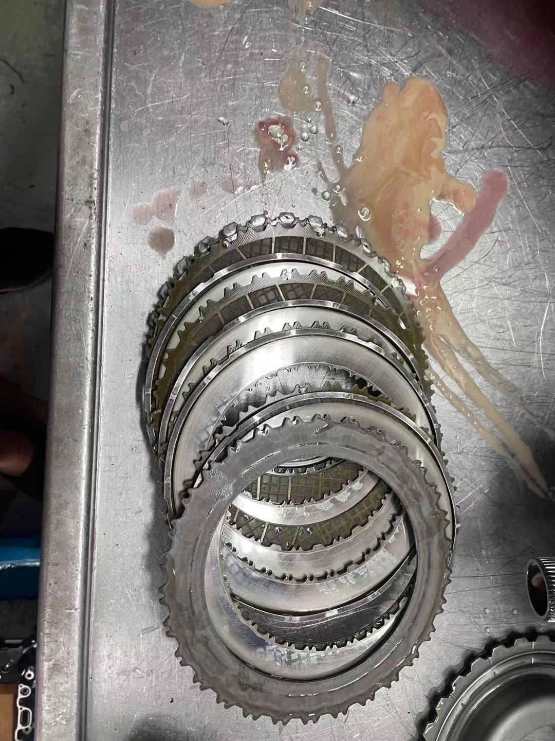 奥迪a6漏水一般哪里问题,奥迪a6大灯进水