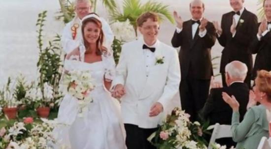 比尔盖茨离婚为了财产吗,比尔盖茨梅琳达离婚律师天团