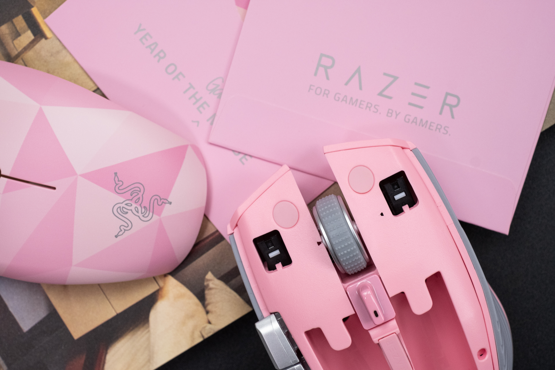 razer雷蛇刺鳞树蝰蓝牙无线双模,雷蛇razer标准版哪个颜色好看