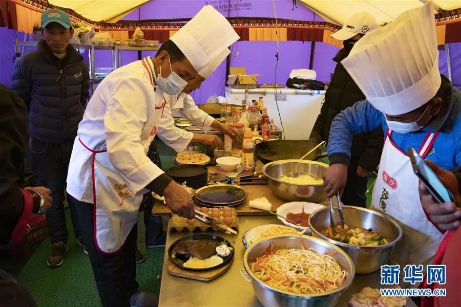 珠峰大本营,走进珠穆朗玛片段