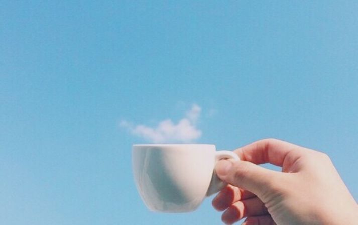 如果女孩子说不快乐要怎么做,不快乐的女生该怎么做