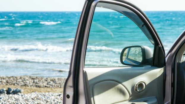 车门有一扇门遥控锁不上什么原因,如果发现车门锁了怎么办