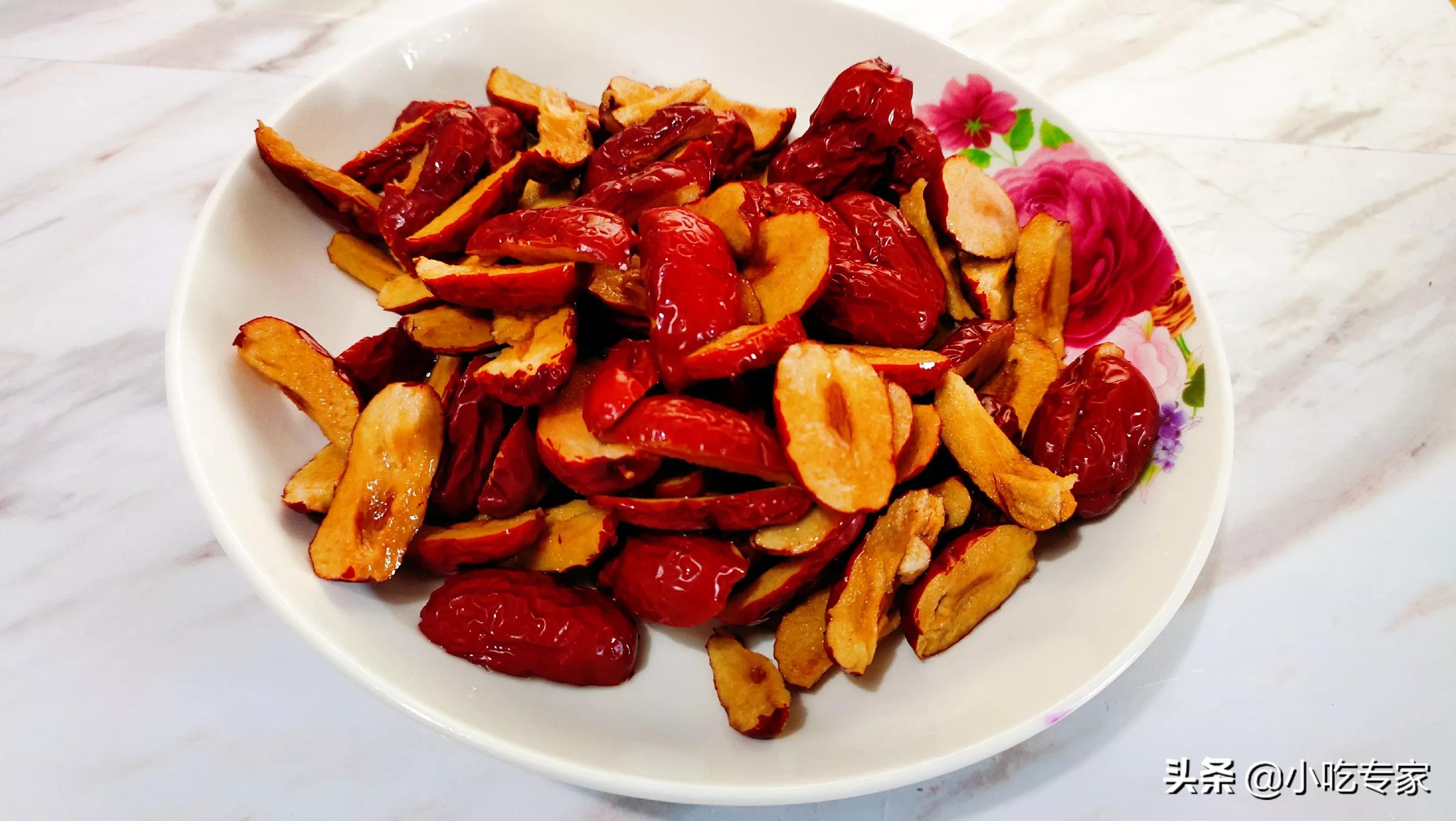 年糕要怎么蒸才好吃,撒年糕简单做法