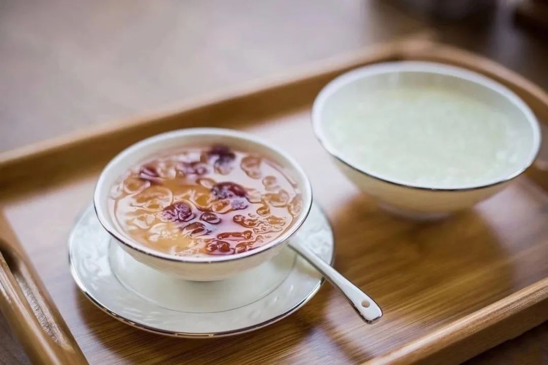 秋天来了,养肺防燥,当属燕窝