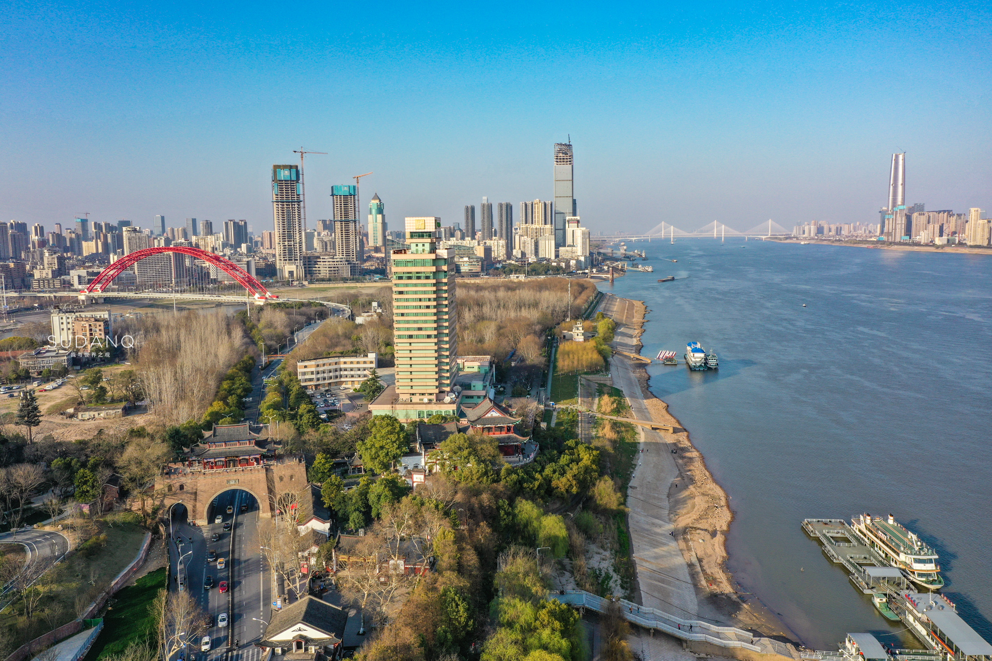 武汉是个怎么样的城市,武汉是怎样的一座城