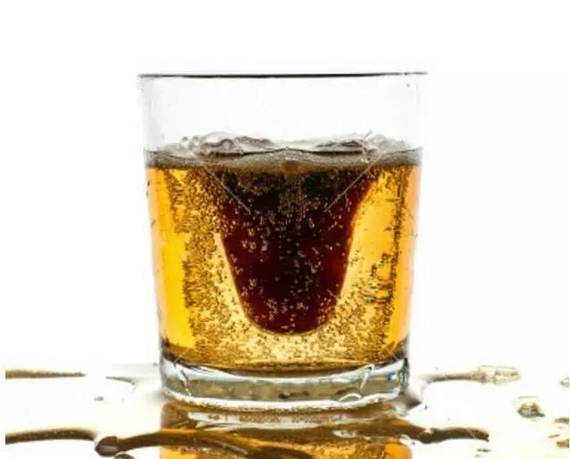 适合男生喝的鸡尾酒常饮,男生适合喝的鸡尾酒