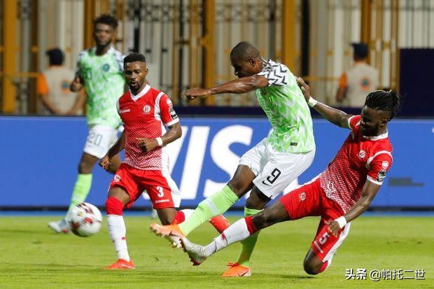 又有一国足球联赛恢复，网友调侃：“新五大联赛”来了