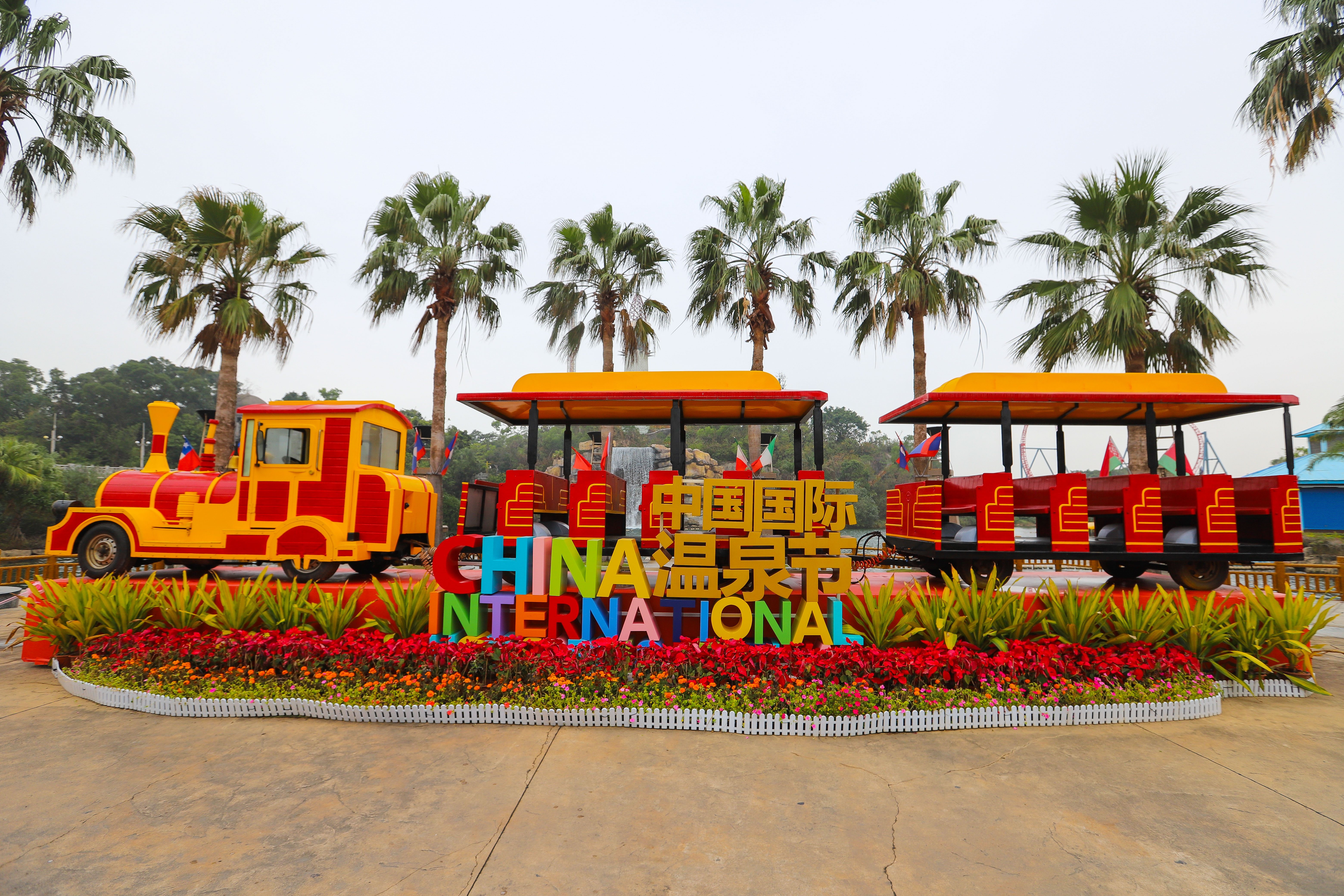 珠海海泉湾温泉公交车路线,珠海海泉湾和御温泉哪个好