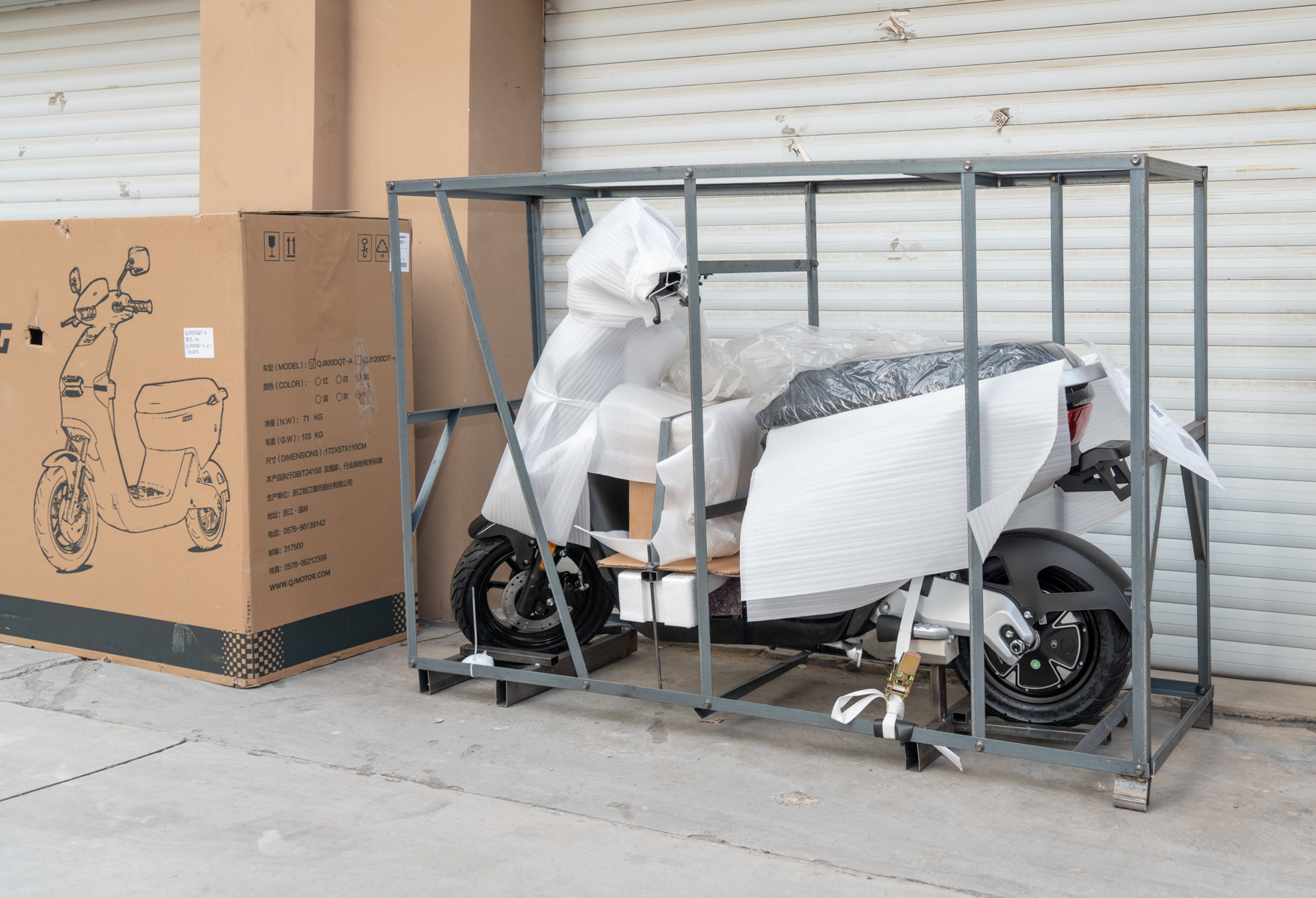 电动车别只认小牛，钱江摩灵能上三种牌，十分给力