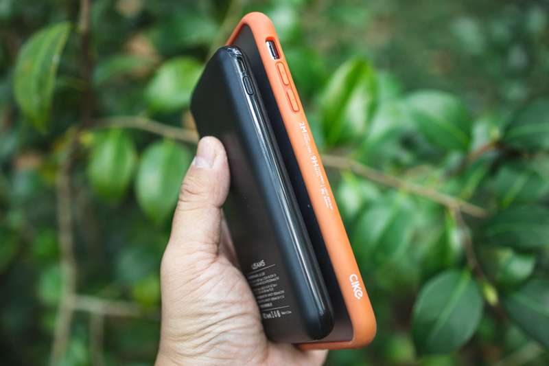 iphone专用充电宝测评,目前最适合iphone12的无线充电宝