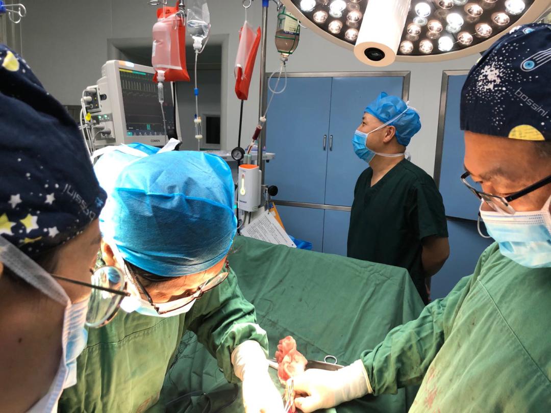 抢救危急孕产妇的流程,医院产科抢救危急产妇及新生儿