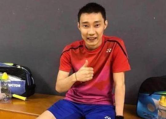 李宗伟谈抗癌过程33次电疗,李宗伟谈抗癌痛到喷麻药