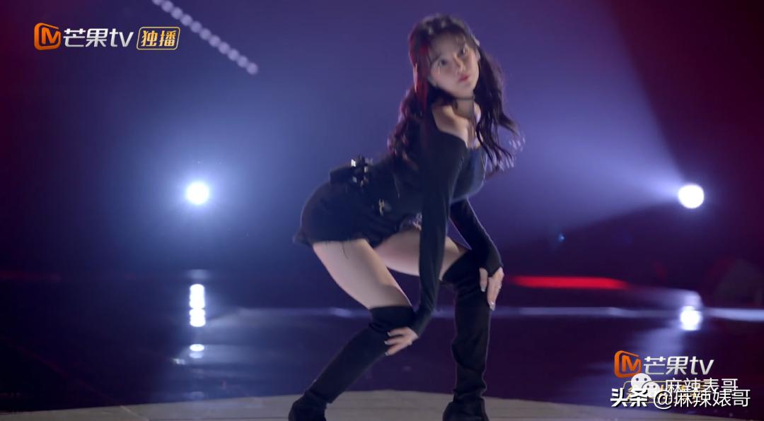 迷惑，《浪姐2》这是在干嘛？？？确定不是农村婚宴演出？