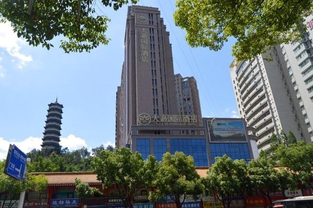 来武当山玩住宿哪里最方便,第一次去武当山住哪里比较近