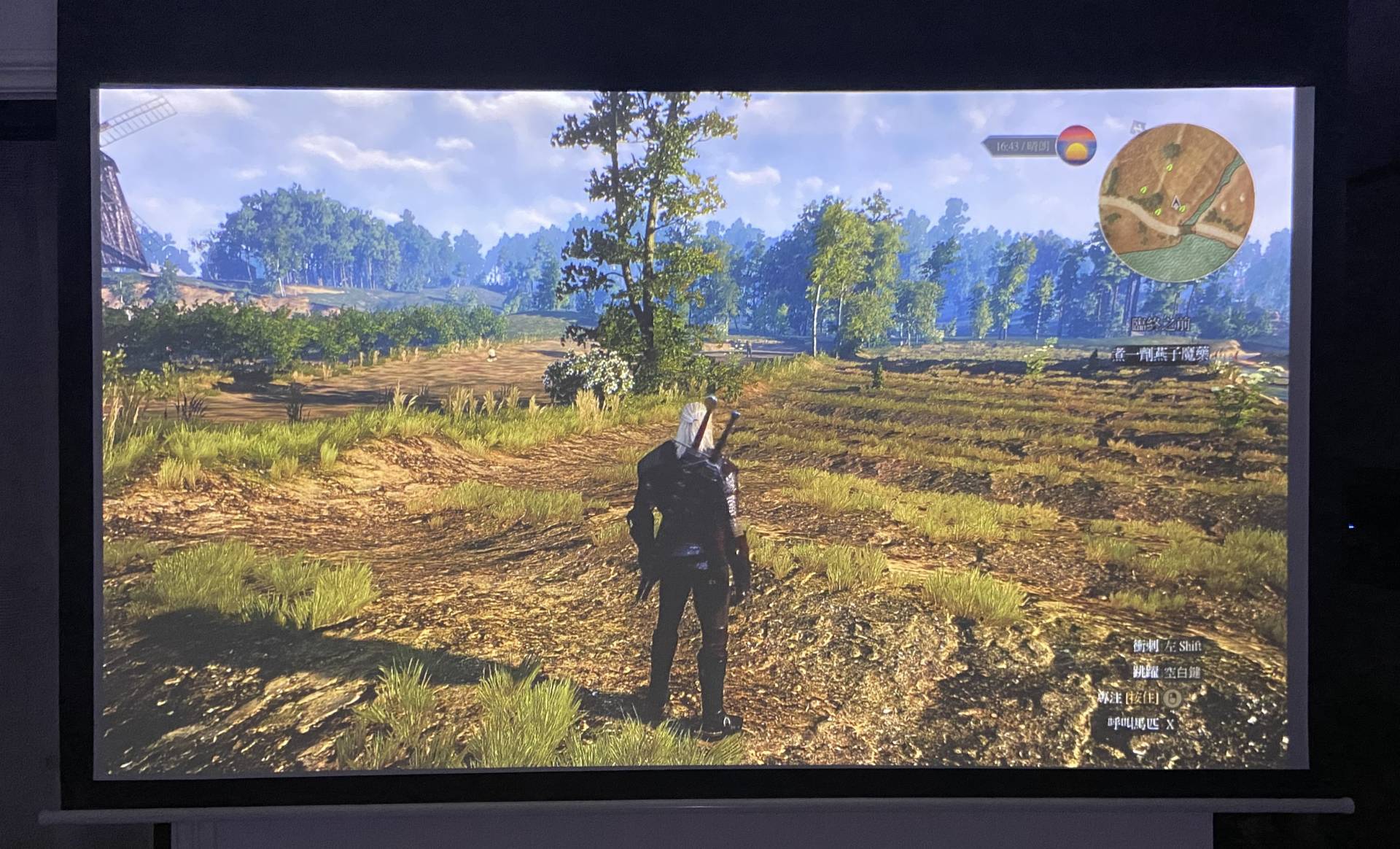 4k智能投影仪,智能4k声控投影仪