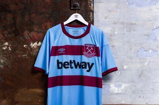 新赛季英超各支球队球衣,fifa足球世界21赛季球衣汇总英超